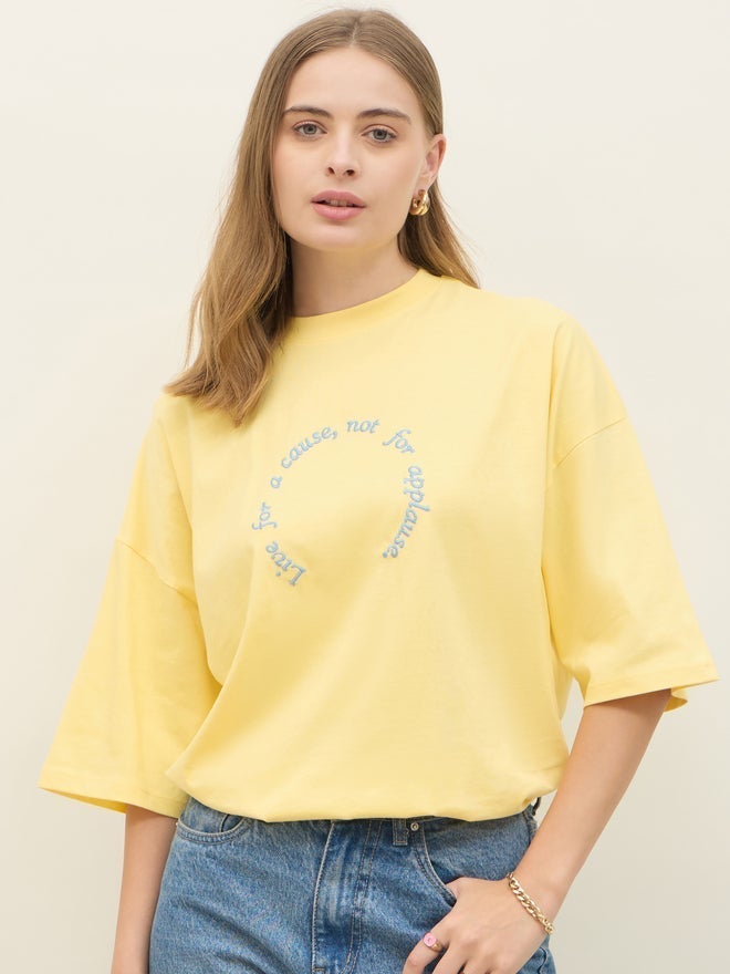 Styli Oversized Dropped Shoulder Embroidered Slogan T-Shirt - Image 3